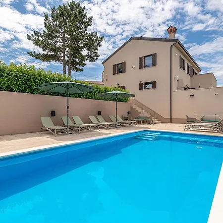 Βίλα Luxury Pool Gradin
