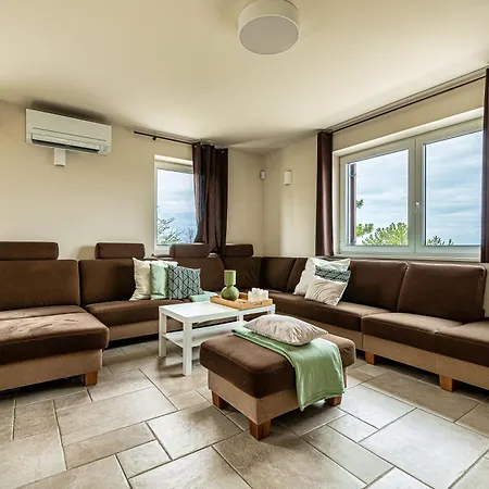Luxury Pool Gradin Gračišče